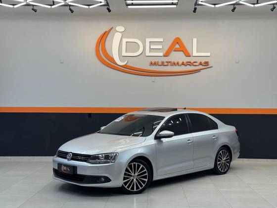 VOLKSWAGEN JETTA 2.0 COMFORTLINE FLEX 4P TIPTRONIC